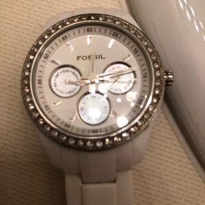 Fossil watch- white
